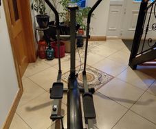 Superweigh Elliptical Cross Trainer