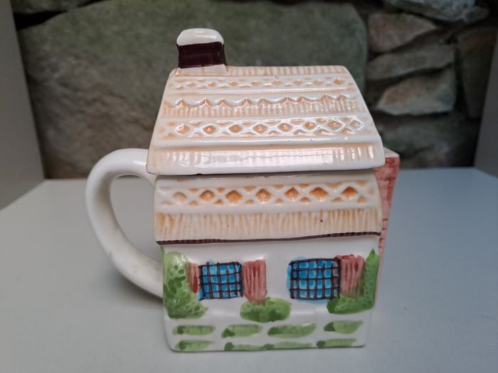 English Cottage teapot