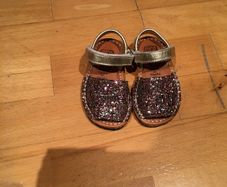Crecendo Sandals size EU-20, UK-4
