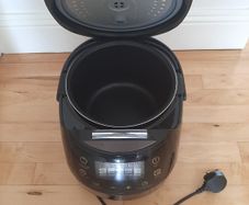 Multicooker