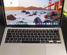 Apple MacBook Air M1 2020 | 8GB RAM | 256GB Storage