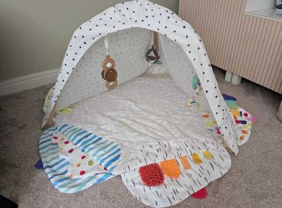 Lovevery Play Gym and Activity Mat
