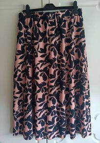 Midi Skirt in Black and Blush Floral print