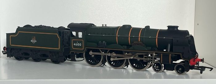 Model Railways Steam Engine and Tender BOXED