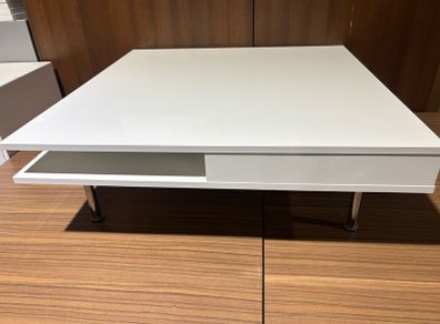 reception desk ideal for waiting area