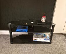 tv stand free to collect