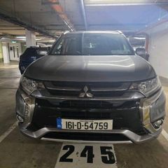 Mitsubishi Outlander 2016 plug in hybrid