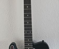 Electric guitar left hand