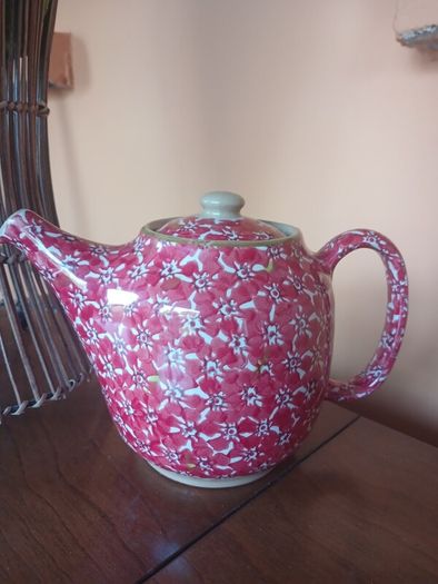 nicholas mosse teapot