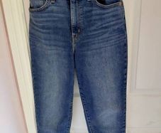 Womens Levis