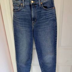 Womens Levis