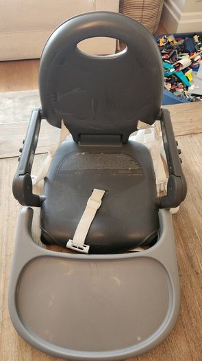 Chicco Baby mobile feeding chair