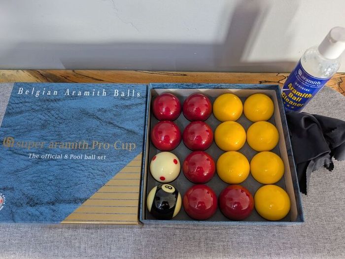 Belgian Aramith Pro Cup Balls