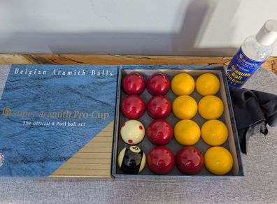 Belgian Aramith Pro Cup Balls