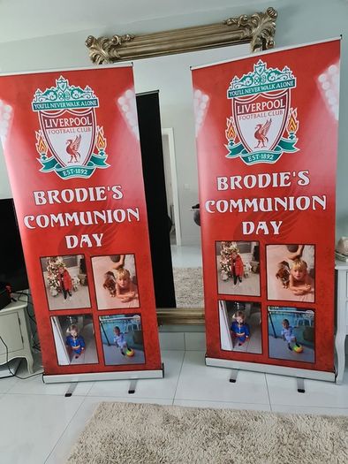 Pull up banner