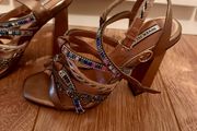 Shoes size 5