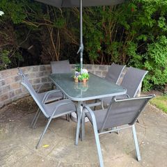 Garden Table & 6 chairs