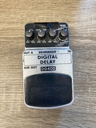 Behringer VD400 Vintage Analog Delay Pedal