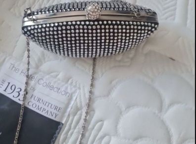 clutch bag