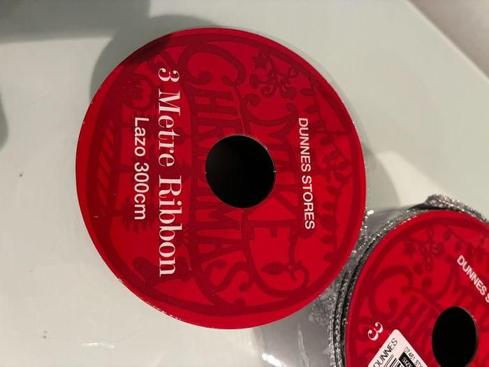 2 x Luxurious Silver Ribbon