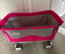 Chicco Junior Doll Crib