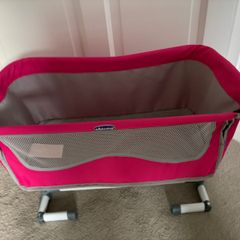 Chicco Junior Doll Crib