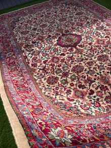 Classic Persian Sarouk Rug | Hand-Knotted Wool | 400cm X 295cm