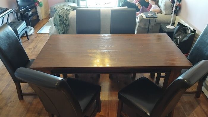 Table and 6 chairs