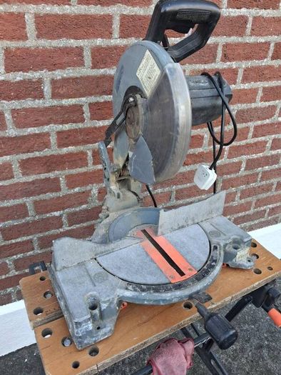 Chop saw