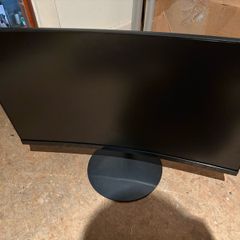 Koorui 24'' curved monitor