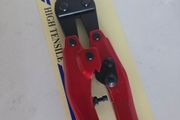 Mini bolt cutter