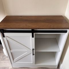 Kitchen Sideboard/Bar