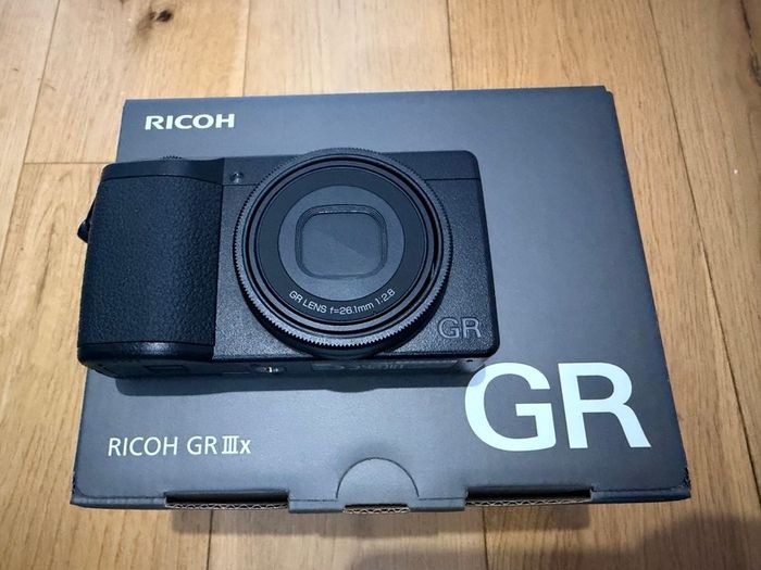 Ricoh GR IIIx as new