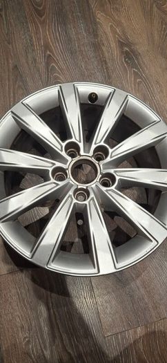 vw audi 8V0601025BD 16 inch alloy 5x112