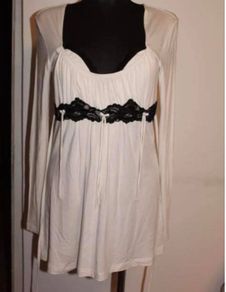 Heine cream blouse with black lace size UK12 EU40 Postage included