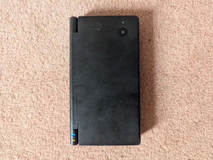 Nintendo DSi Matte Black R button stuck