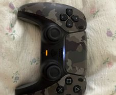 PS5 controller