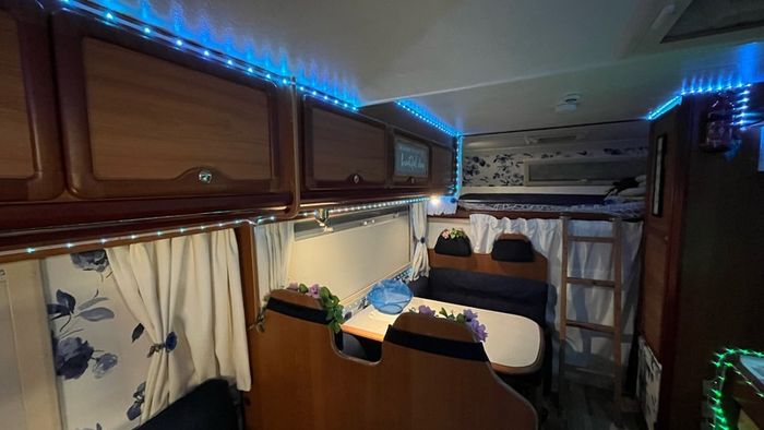 94 Ford Pilote Motorhome Camper