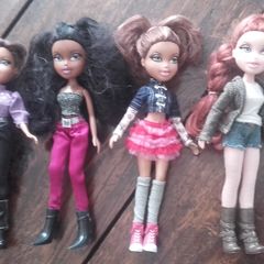 Vintage Bratz Dolls Y2K bundle