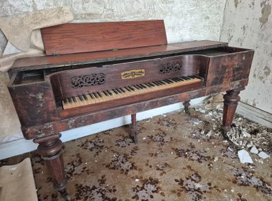 Piano (Collard & Collard)
