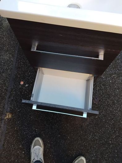 vanity unit, basin and tap