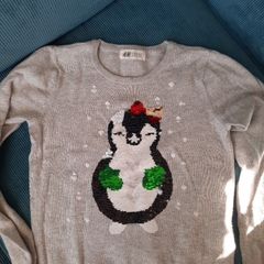 Penguin jumper girls size 6-8 years