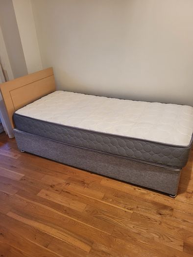Single mattress +bed