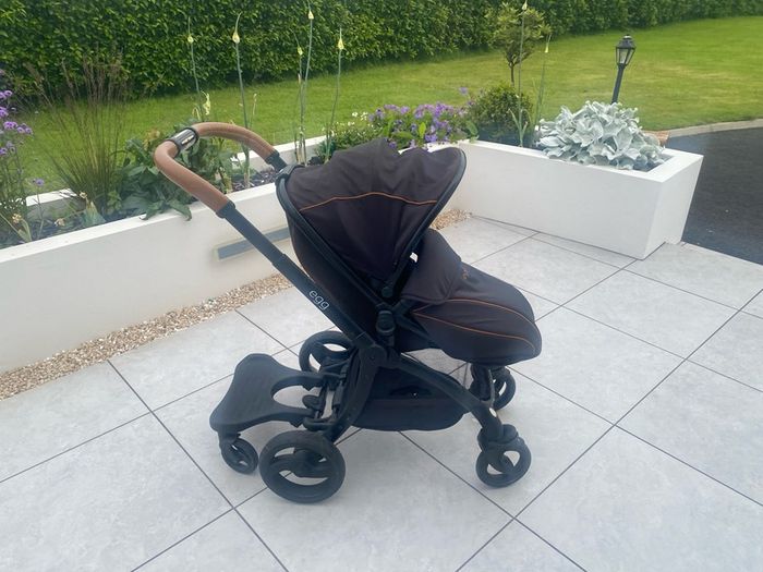 Egg buggy - carrycot and stroller