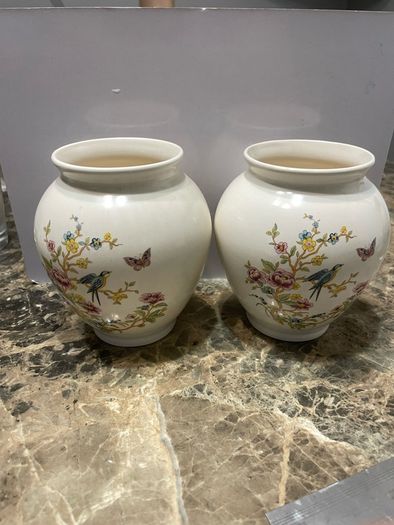 Wicklow vale  vases