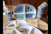 melamine/ picnic wear, 4 serving dishes with 7 tumblers