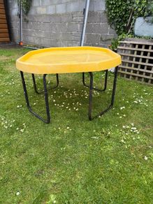 Tuff tray & stand
