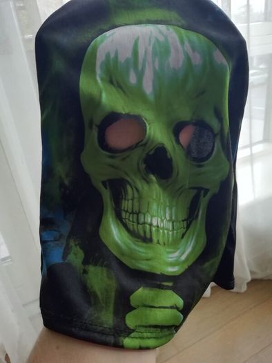 Halloween costume with a mask for a 5-6 year old