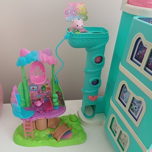 Gabby's Dollhouse