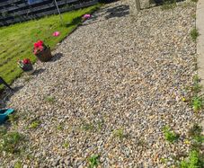 FREE: Decorative Garden Stones / Gravel (Must Collect & Shovel)